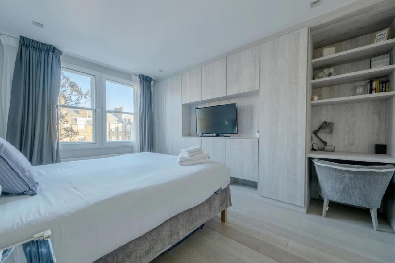 Apartment Modern And Luxurious 2 Bedroom Flat - Barons Court